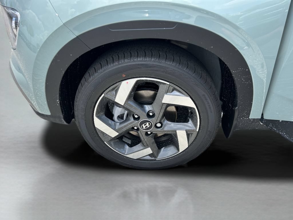 New 2026 Hyundai Venue SEL FWD image 36