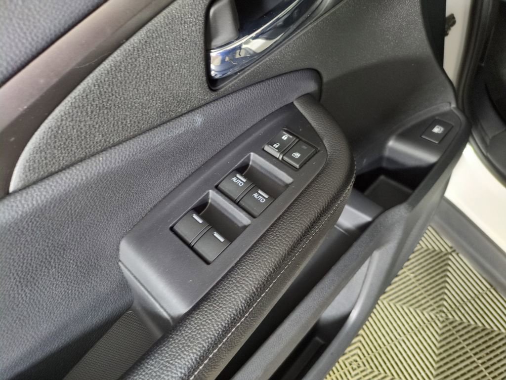 Used 2019 Honda Ridgeline Sport image 11
