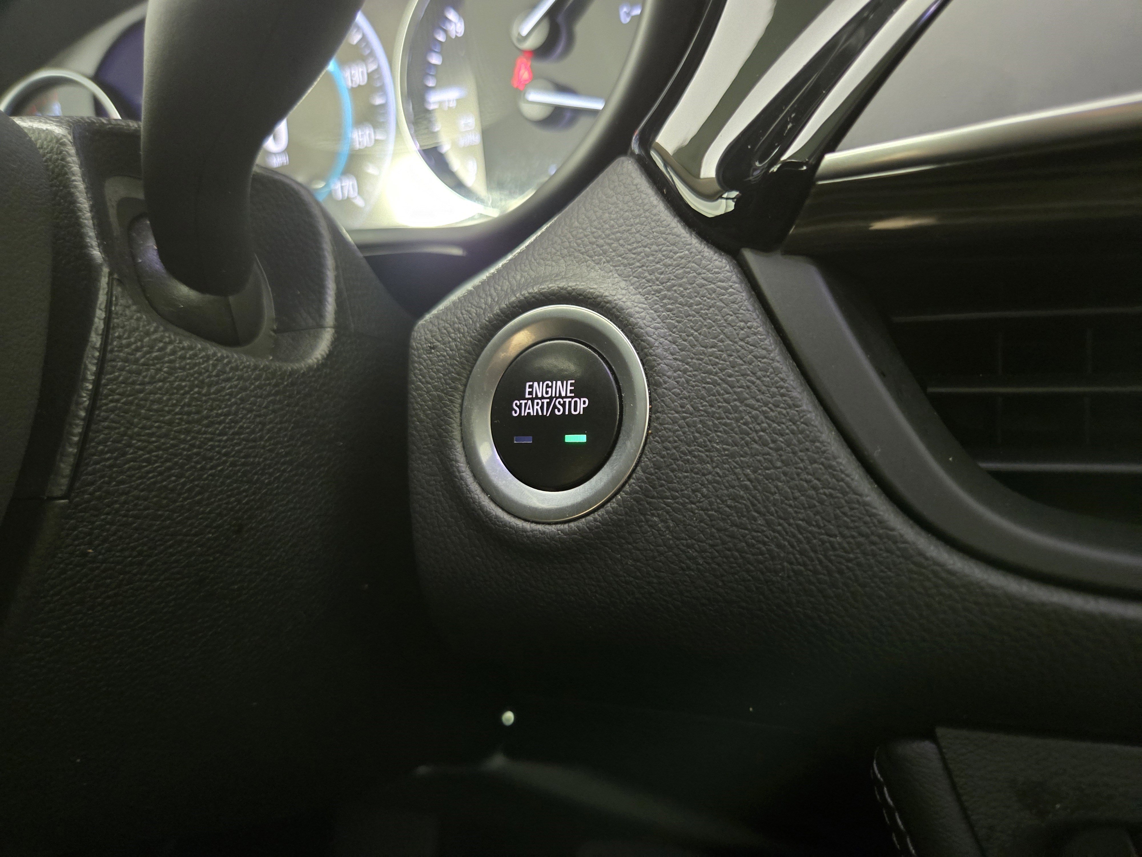 Used 2020 Buick Envision Premium w/ Driver Confidence Package AWD/4WD image 26