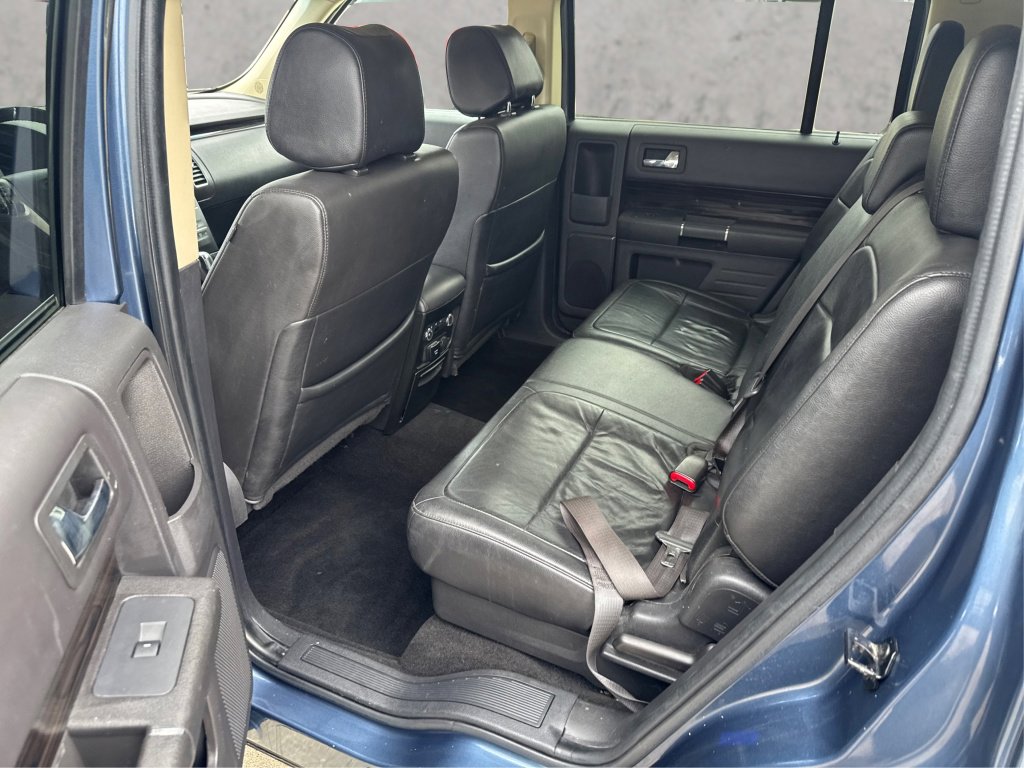 Used 2019 Ford Flex SEL w/ Equipment Group 202A FWD image 12
