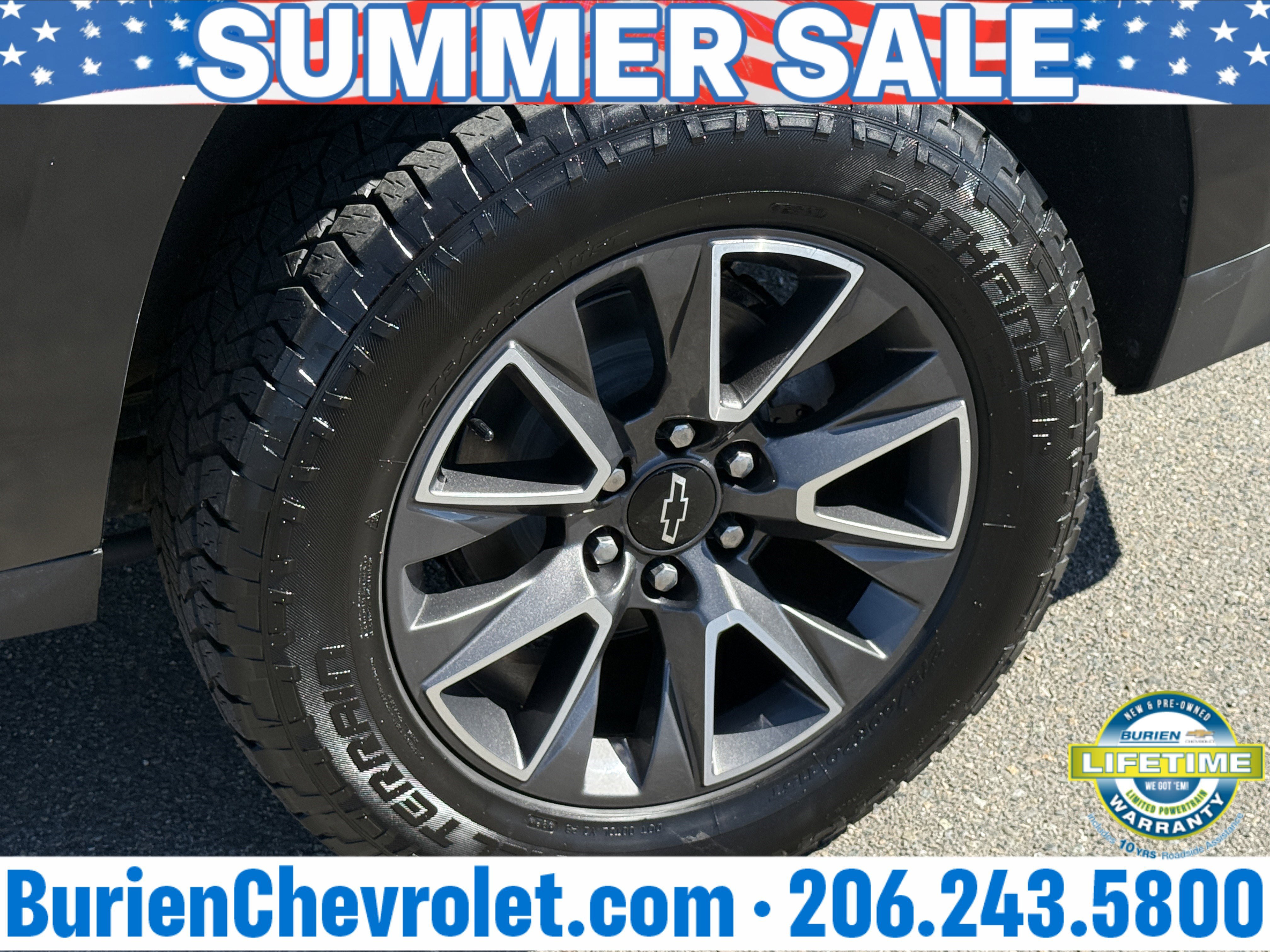Used 2022 Chevrolet Suburban Z71 AWD/4WD image 30