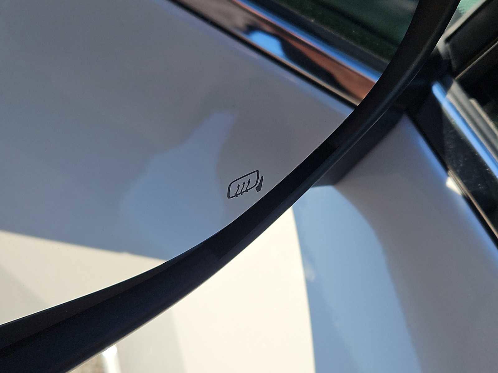 Used 2024 Subaru Outback Premium image 15