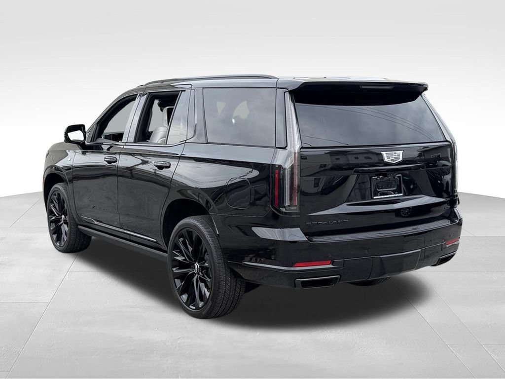 Used 2025 Cadillac Escalade Sport Platinum w/ LPO, ONYX Package AWD/4WD image 5