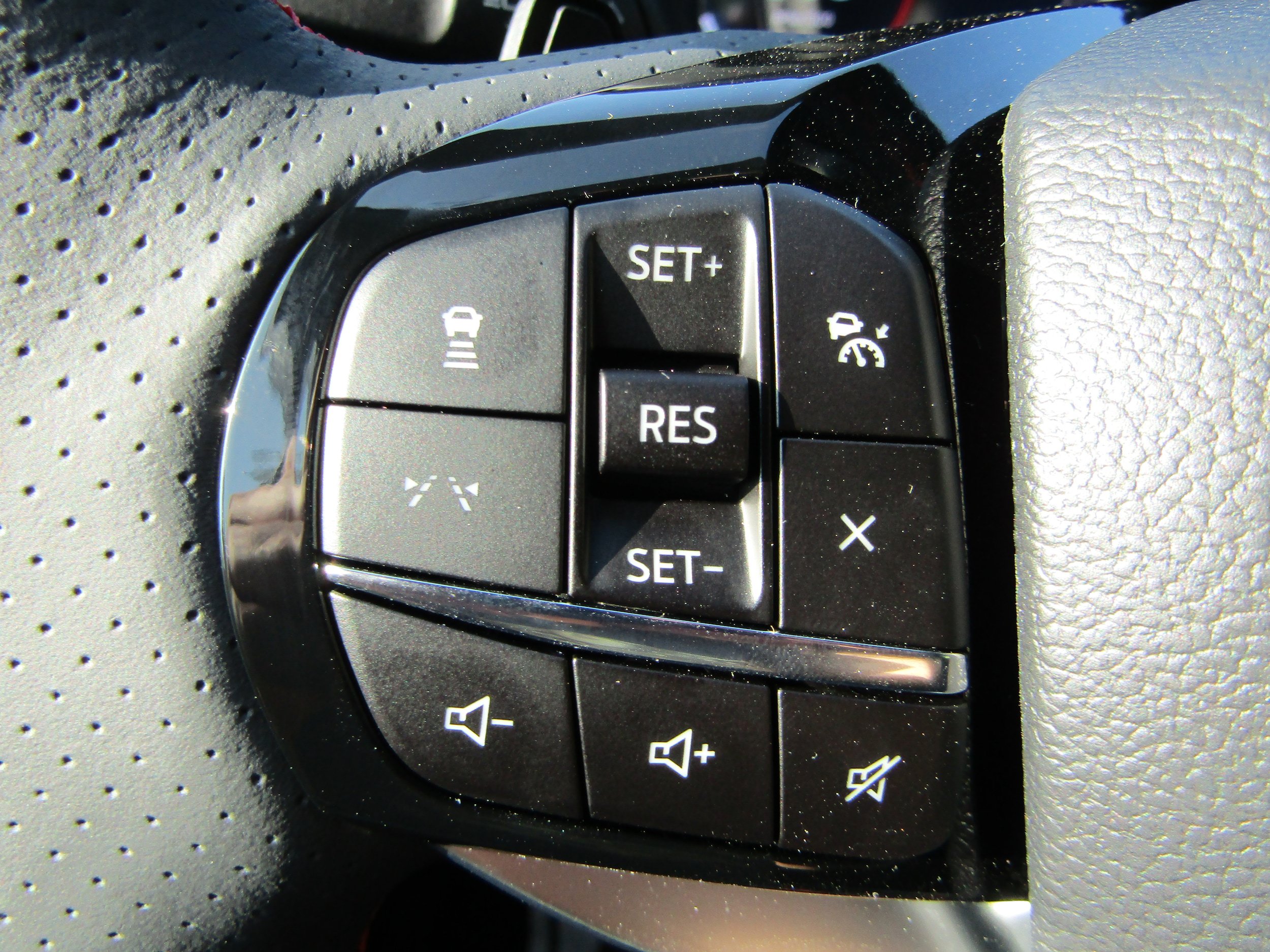 New 2027 Ford Explorer ST w/ Sun And Sound Package AWD/4WD image 21