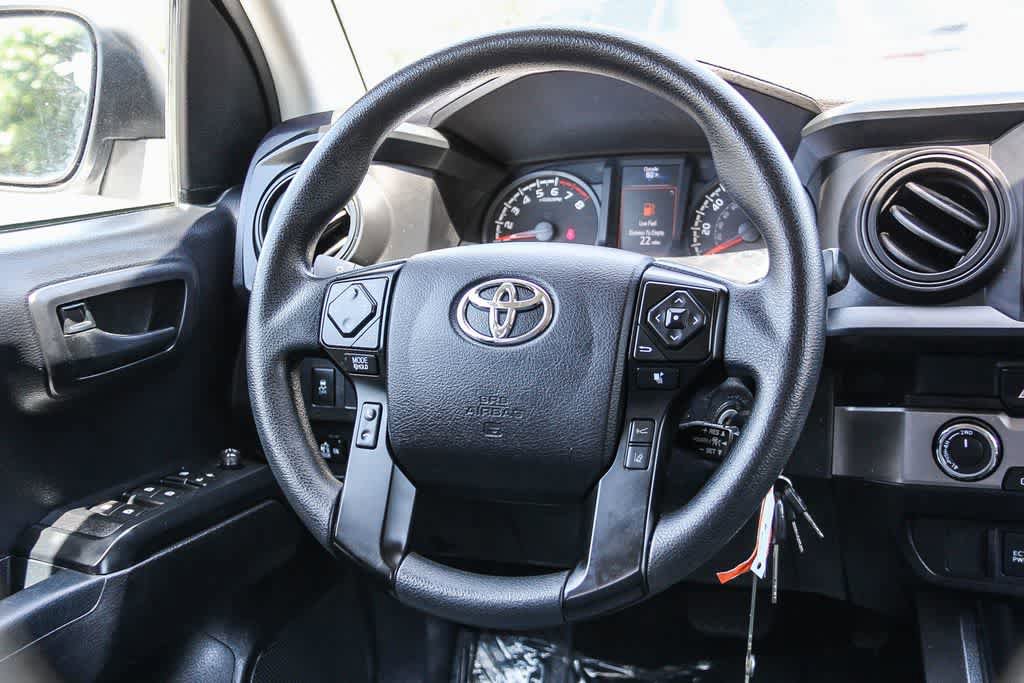 Used 2021 Toyota Tacoma SR AWD/4WD image 15