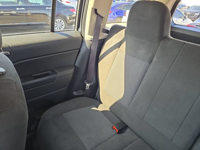 Used 2017 Jeep Patriot Sport w/ Power Value Group FWD image 12