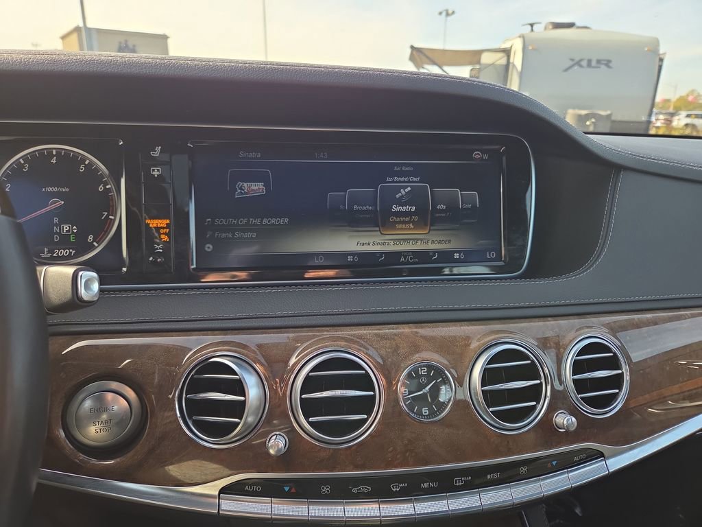 Used 2014 Mercedes-Benz S 550 Sedan image 25
