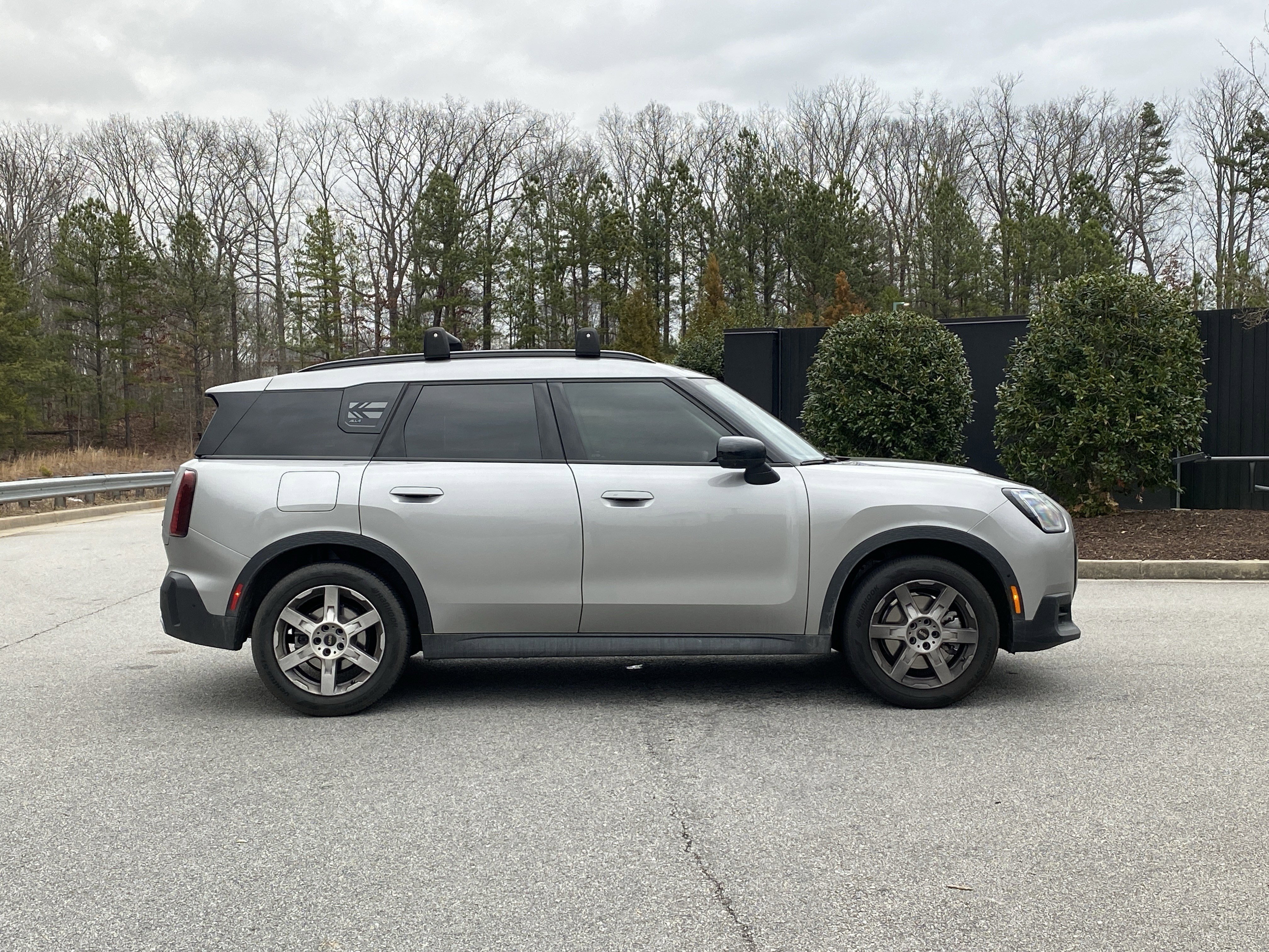 Used 2025 MINI Cooper Countryman S w/ Comfort Package Max image 5