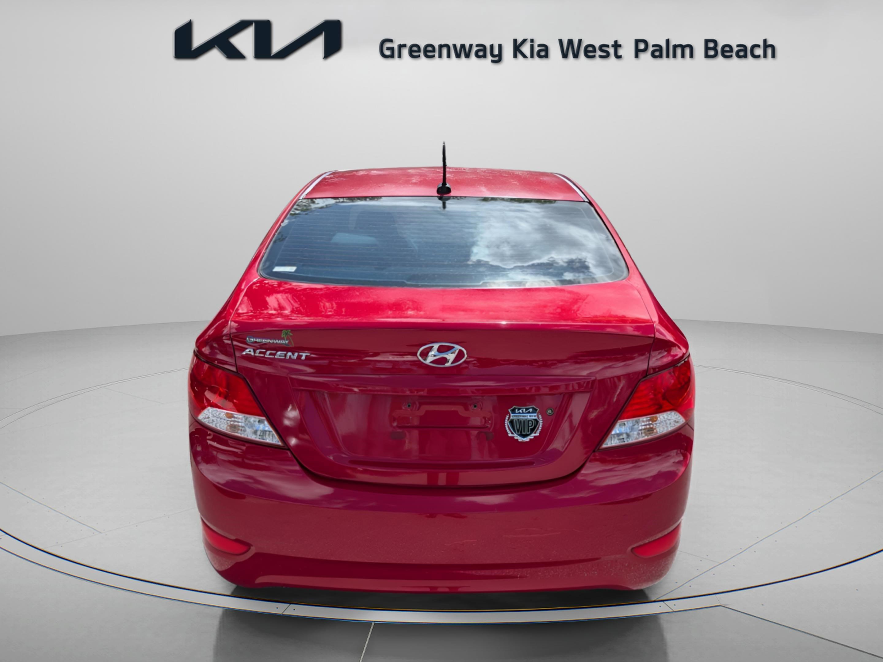 Used 2012 Hyundai Accent GLS image 6