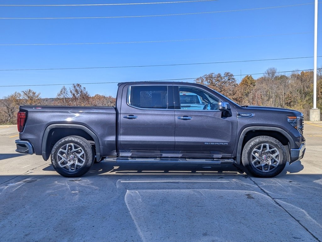 Used 2023 GMC Sierra 1500 SLT w/ SLT Premium Package image 6
