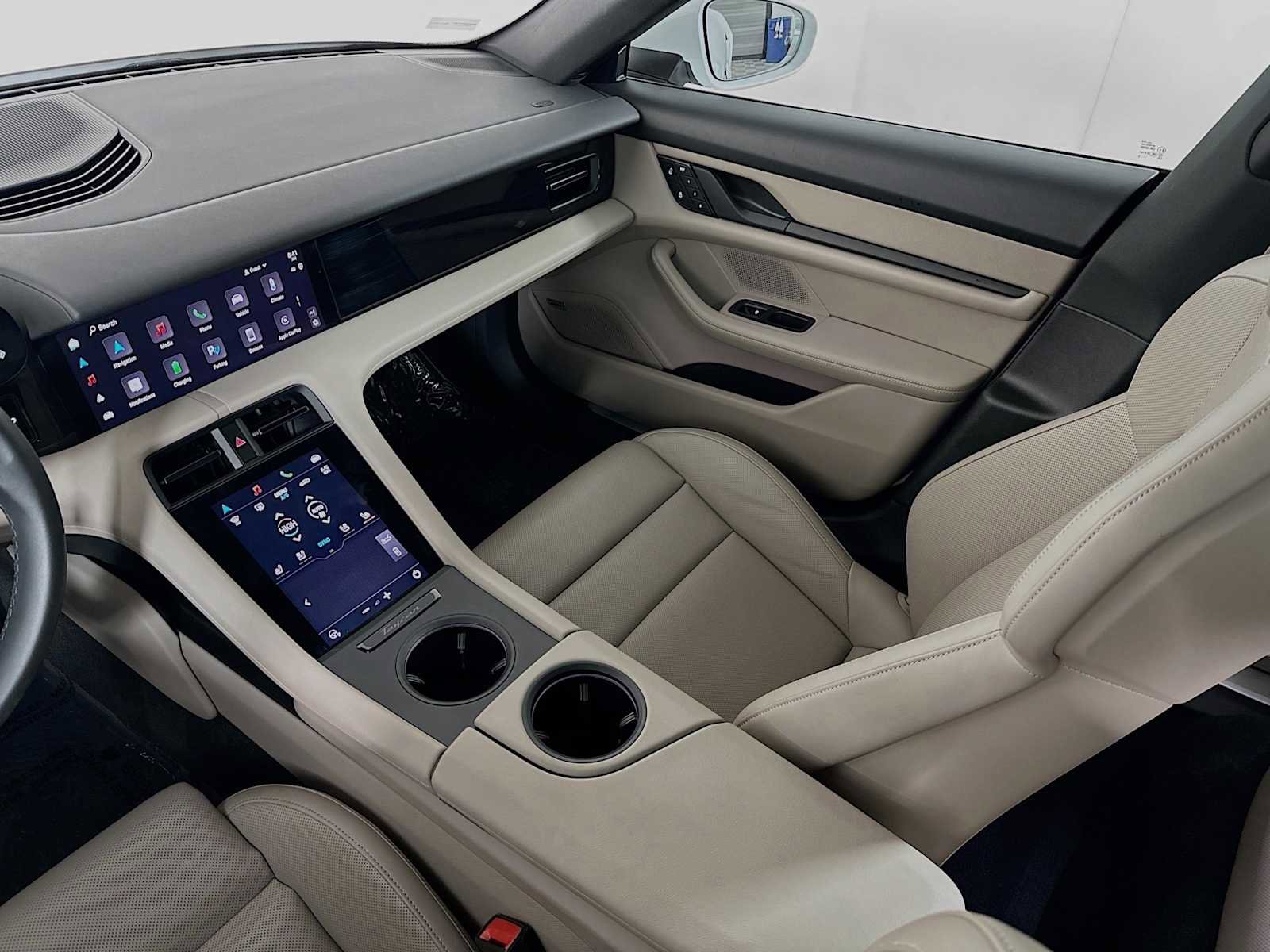 Certified 2025 Porsche Taycan image 23