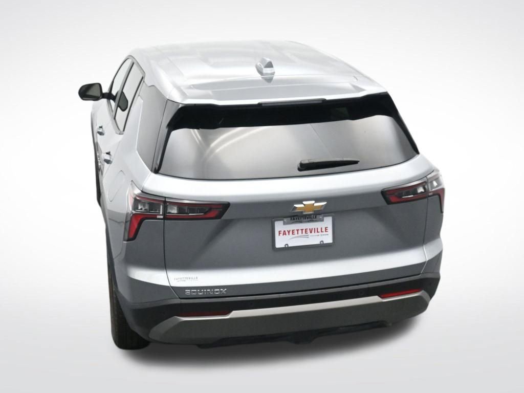 Used 2025 Chevrolet Equinox LT FWD image 27