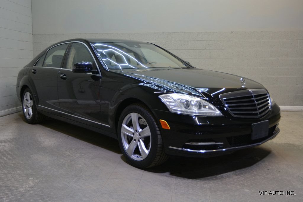 Used 2010 Mercedes-Benz S 550 4MATIC image 1