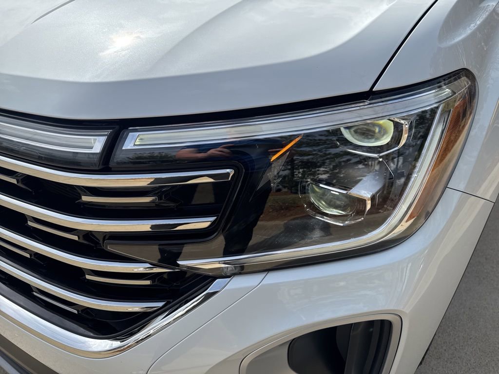 Used 2024 Volkswagen Atlas SEL image 13