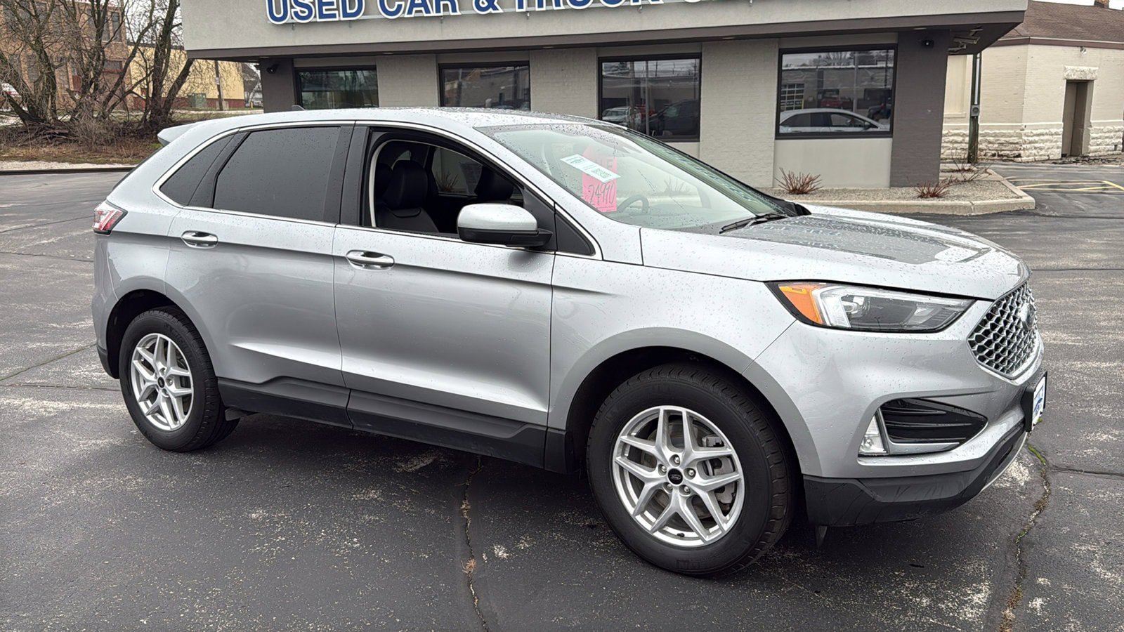 Used 2023 Ford Edge SEL w/ Convenience Package image 2
