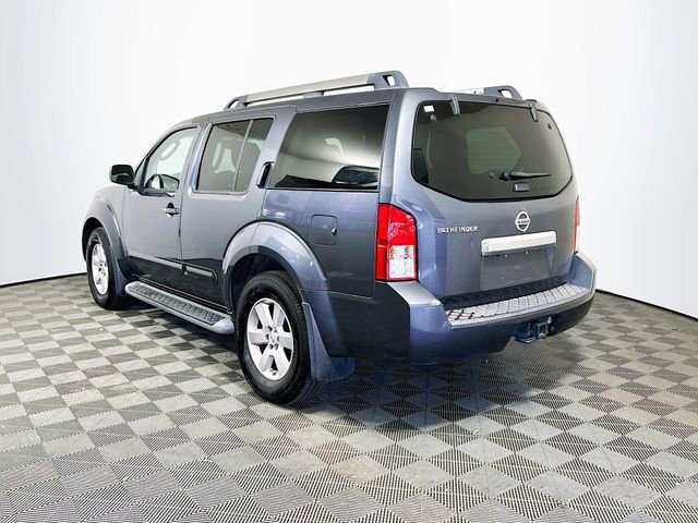 Used 2012 Nissan Pathfinder SV image 6