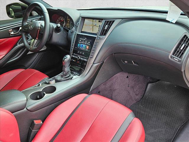 Used 2022 INFINITI Q60 Red Sport 400 w/ Carbon Fiber Package RWD image 21