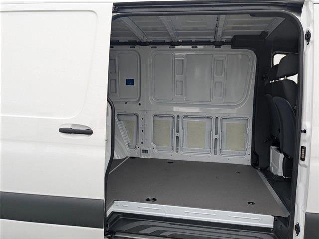 New 2025 Mercedes-Benz Sprinter 2500 image 14