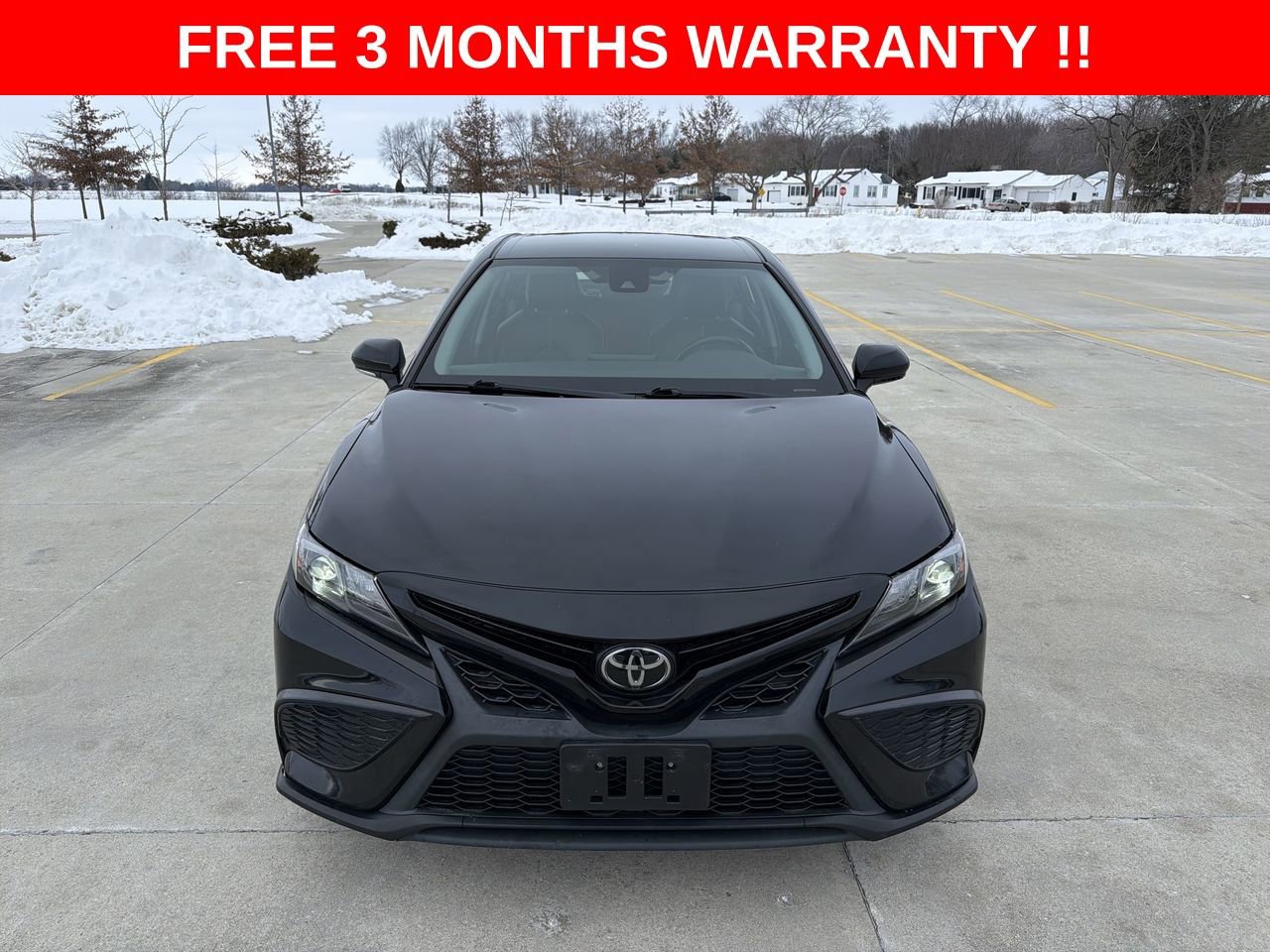 Used 2022 Toyota Camry SE FWD image 24