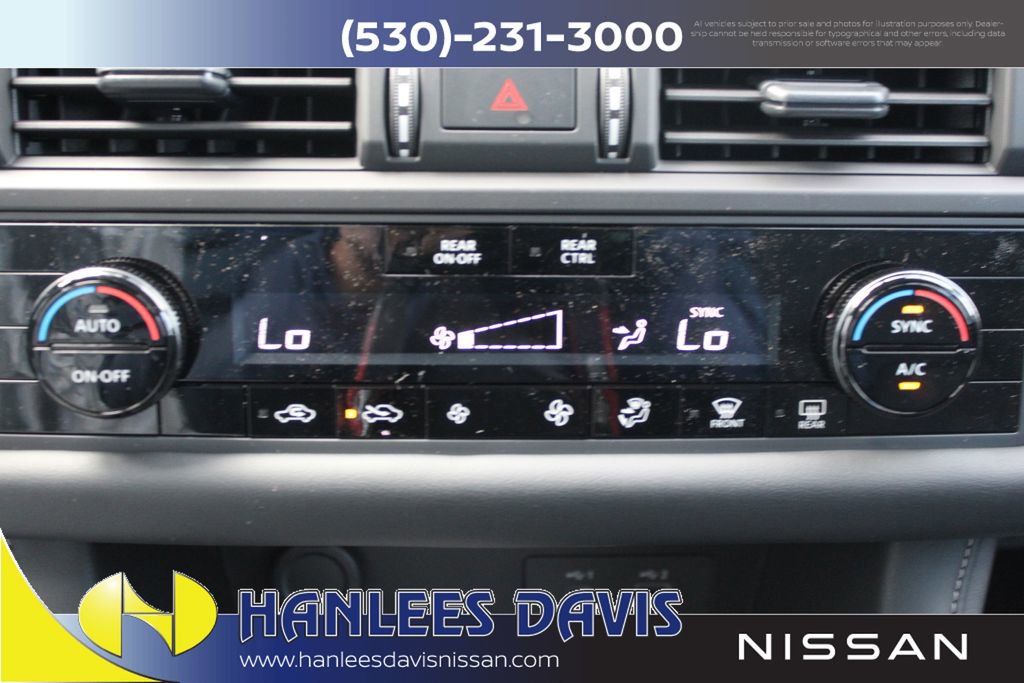 New 2025 Nissan Pathfinder S image 24