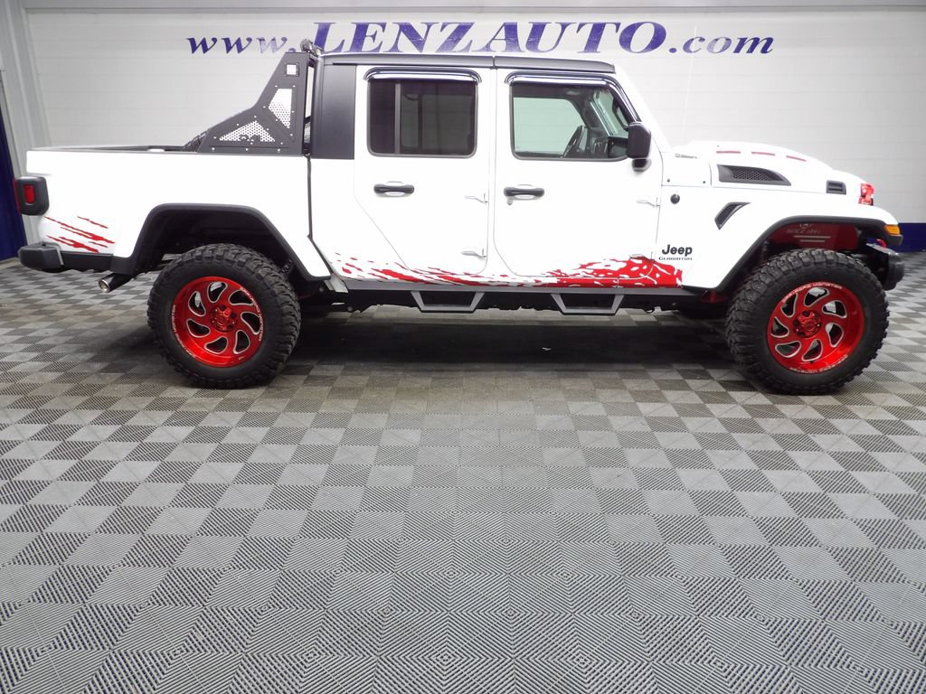 Used 2021 Jeep Gladiator Sport AWD/4WD image 3
