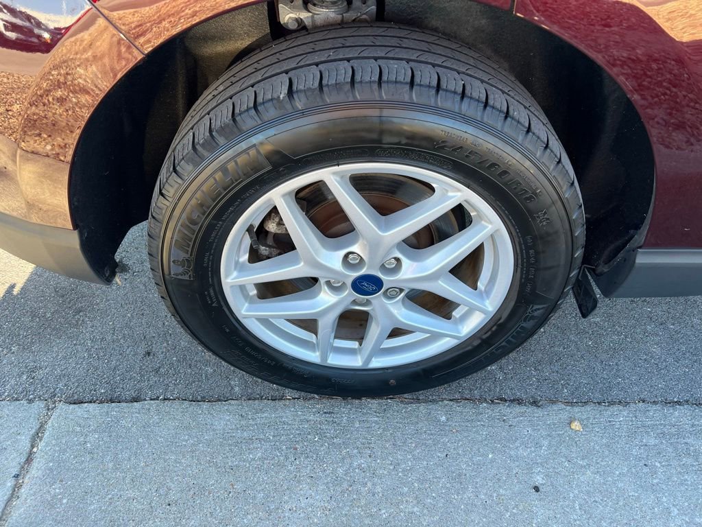 Used 2022 Ford Edge SEL w/ Convenience Package image 11