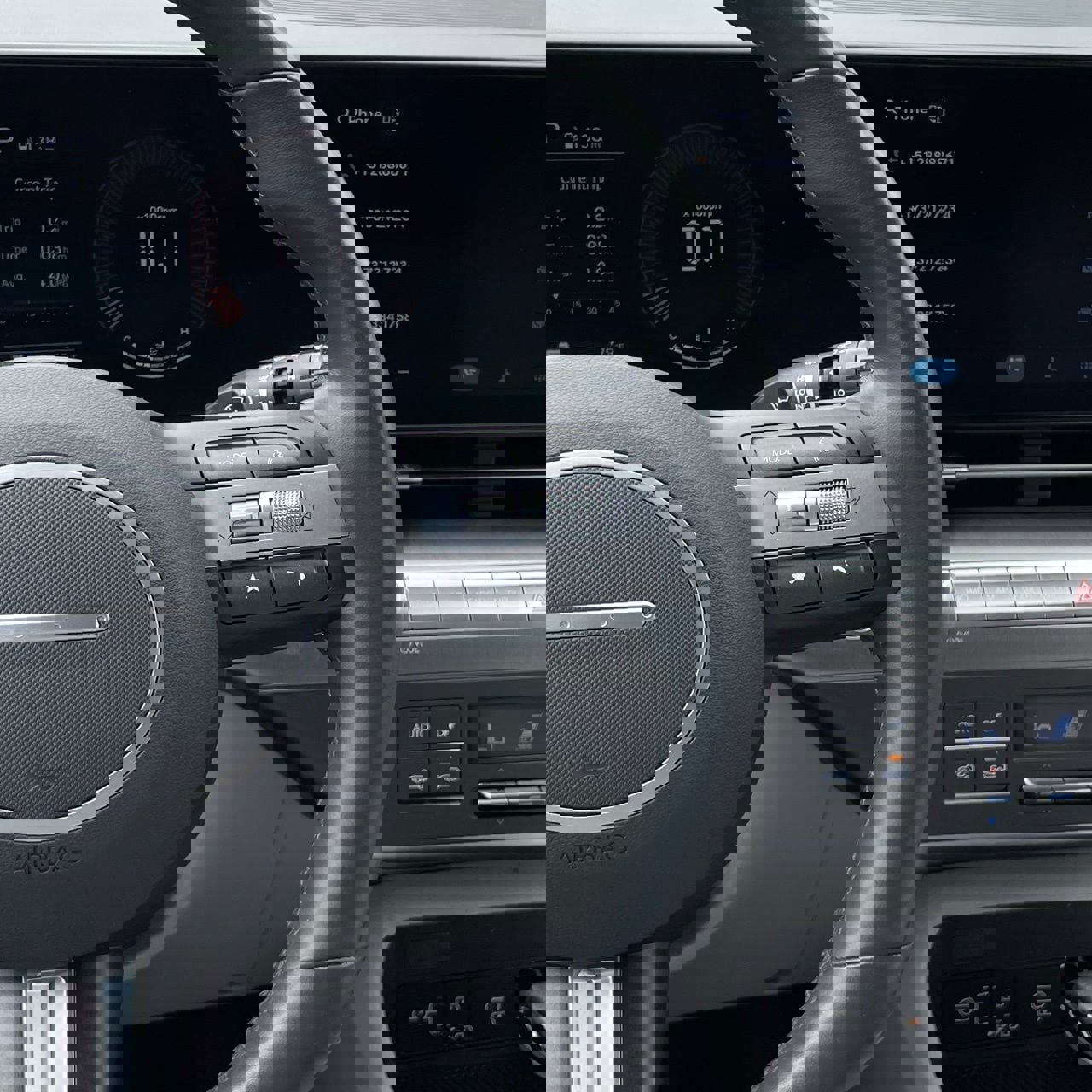 Used 2025 Hyundai Kona SEL image 14