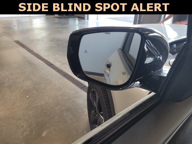 New 2025 Jeep Grand Cherokee L Limited w/ Black Appearance Package image 14