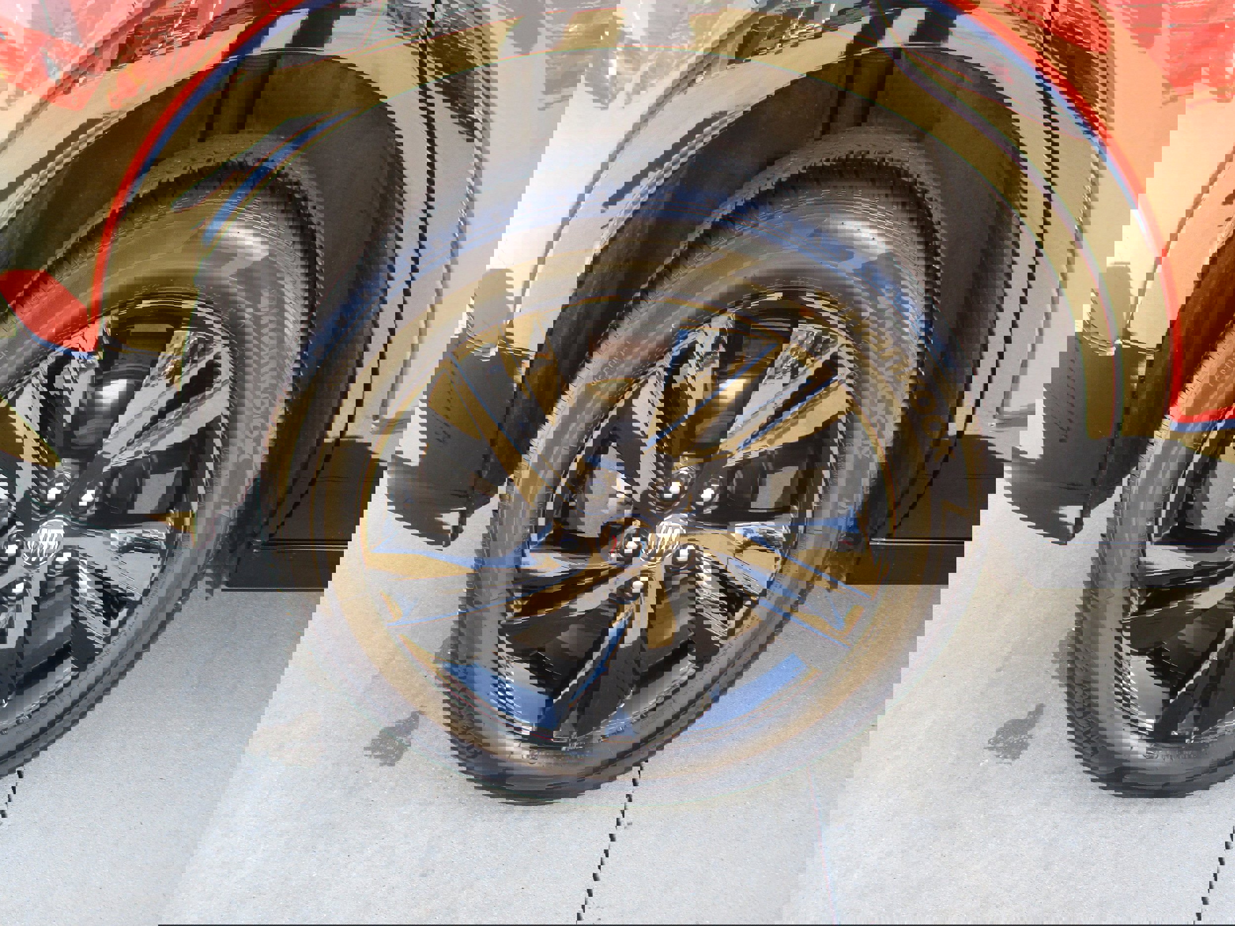 Used 2024 Buick Encore GX Sport Touring w/ Comfort Package image 12