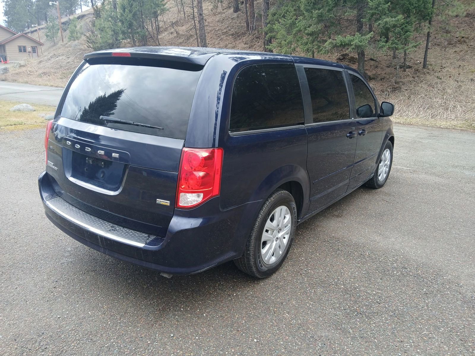 Used 2014 Dodge Grand Caravan SE w/ Quick Order Package 29E SE image 4