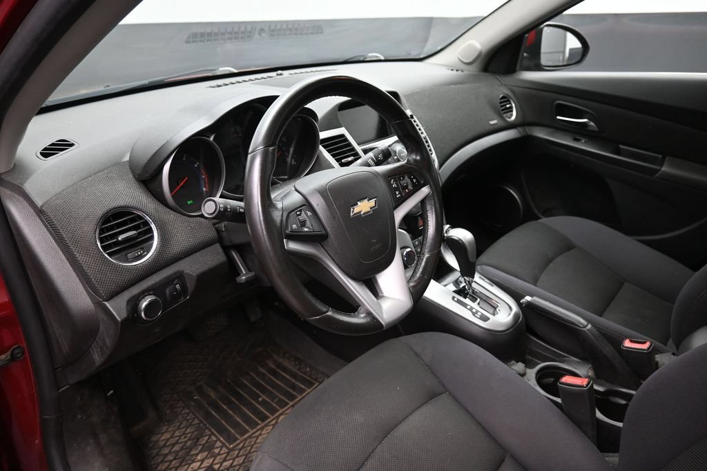 Used 2014 Chevrolet Cruze LT w/ All-Star Edition FWD image 15