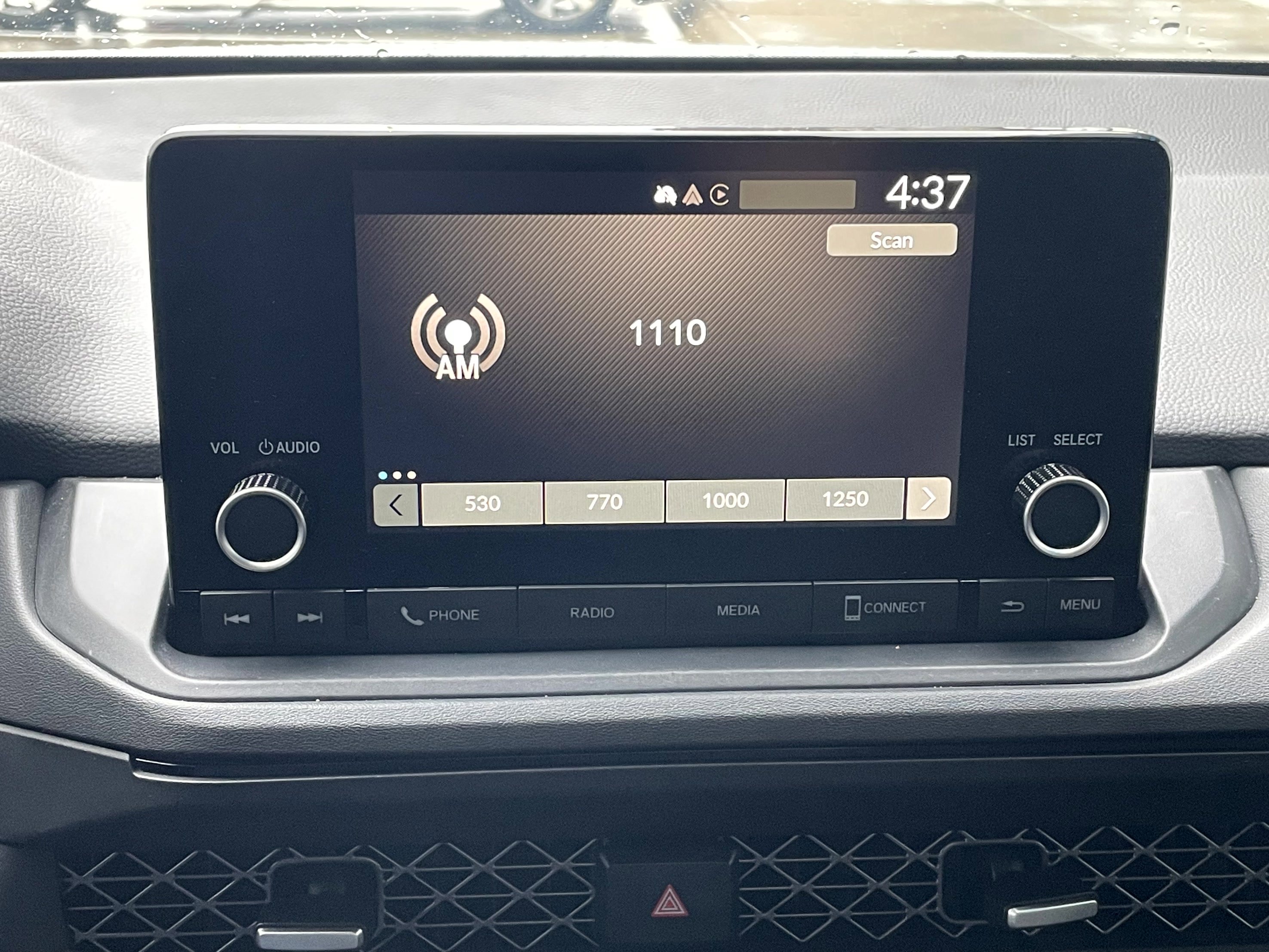 Certified 2024 Honda Accord EX image 17