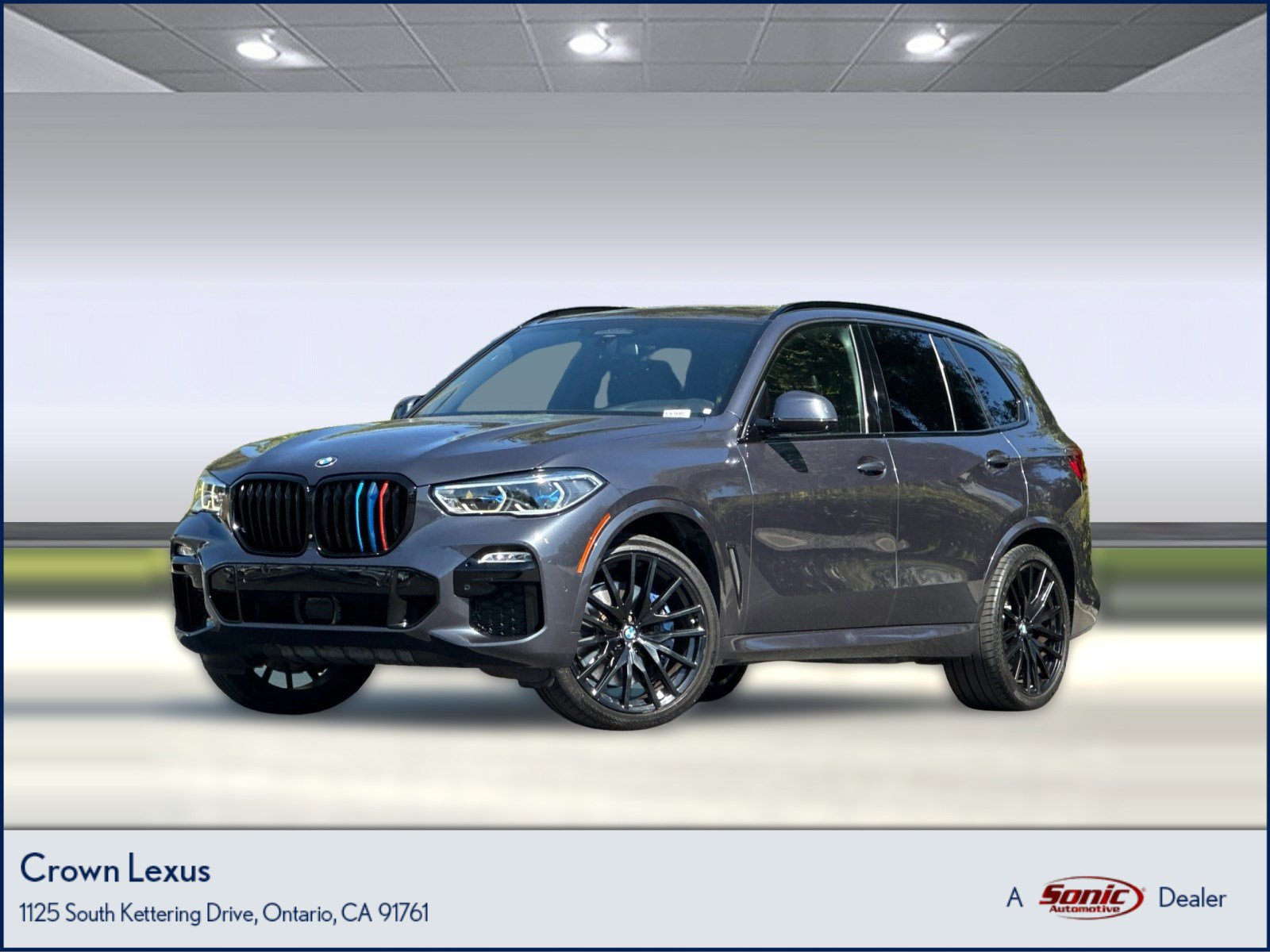 Used 2020 BMW X5 M50i image 1
