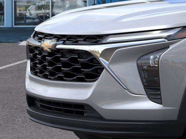 Used 2026 Chevrolet Trax LS w/ LS Convenience Package FWD image 13