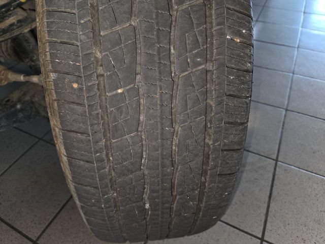 Used 2025 Toyota Tacoma TRD Sport AWD/4WD image 24