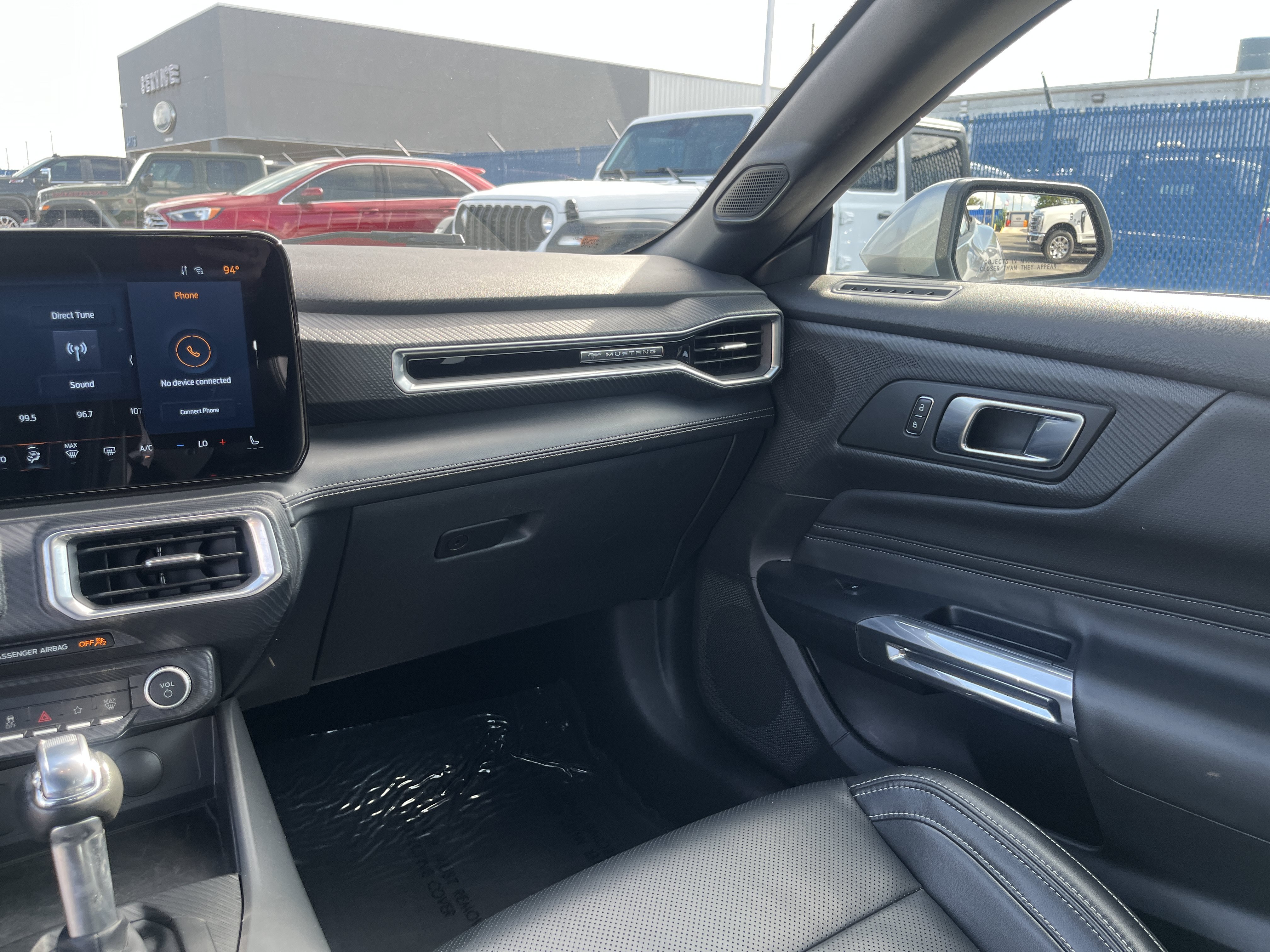 Used 2025 Ford Mustang Premium RWD image 29