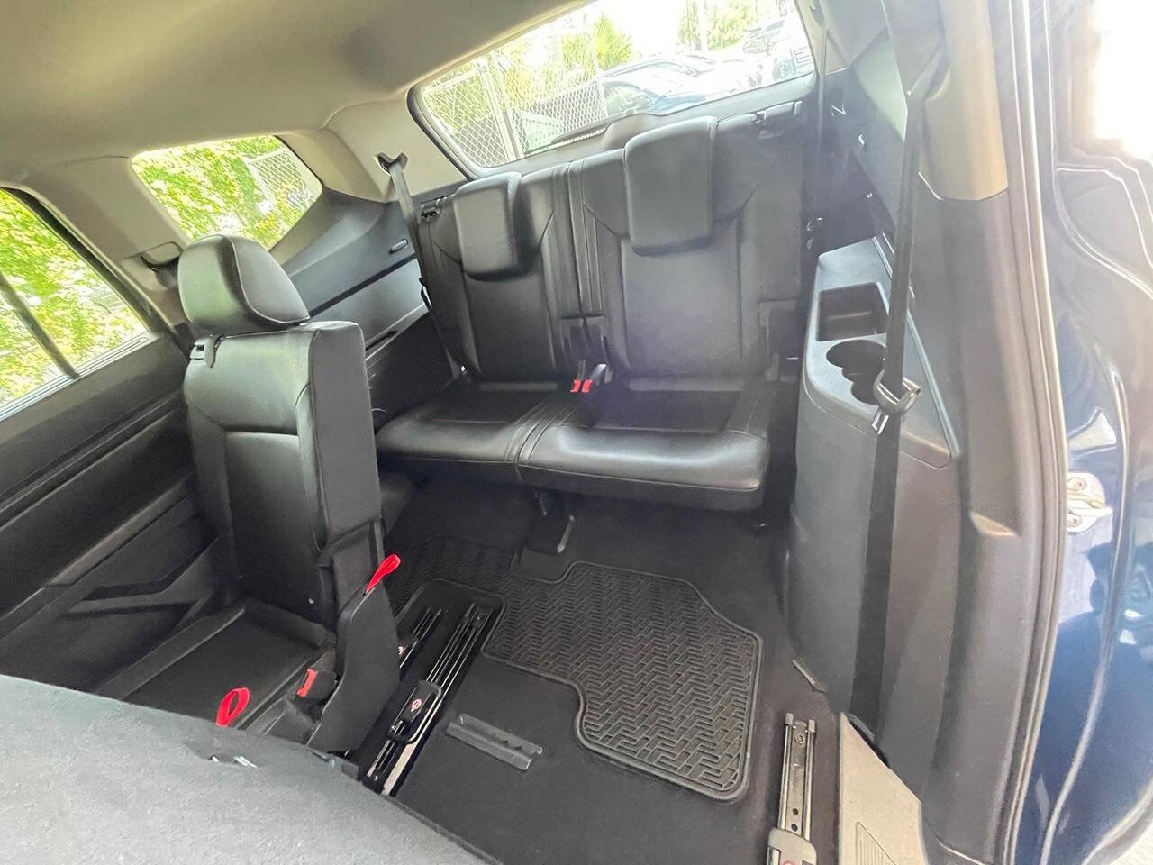 Used 2019 Volkswagen Atlas SEL FWD image 12