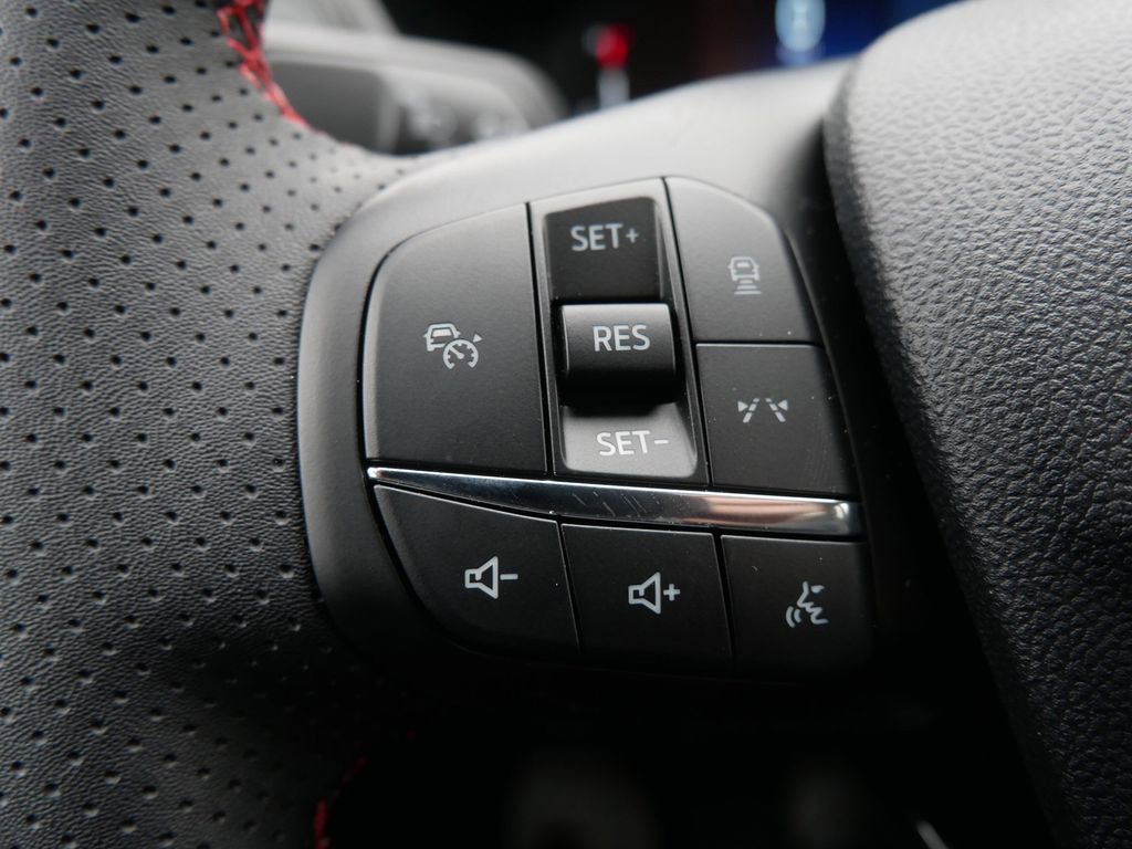 New 2026 Ford Escape ST-Line w/ Tech Pack #1 AWD/4WD image 27