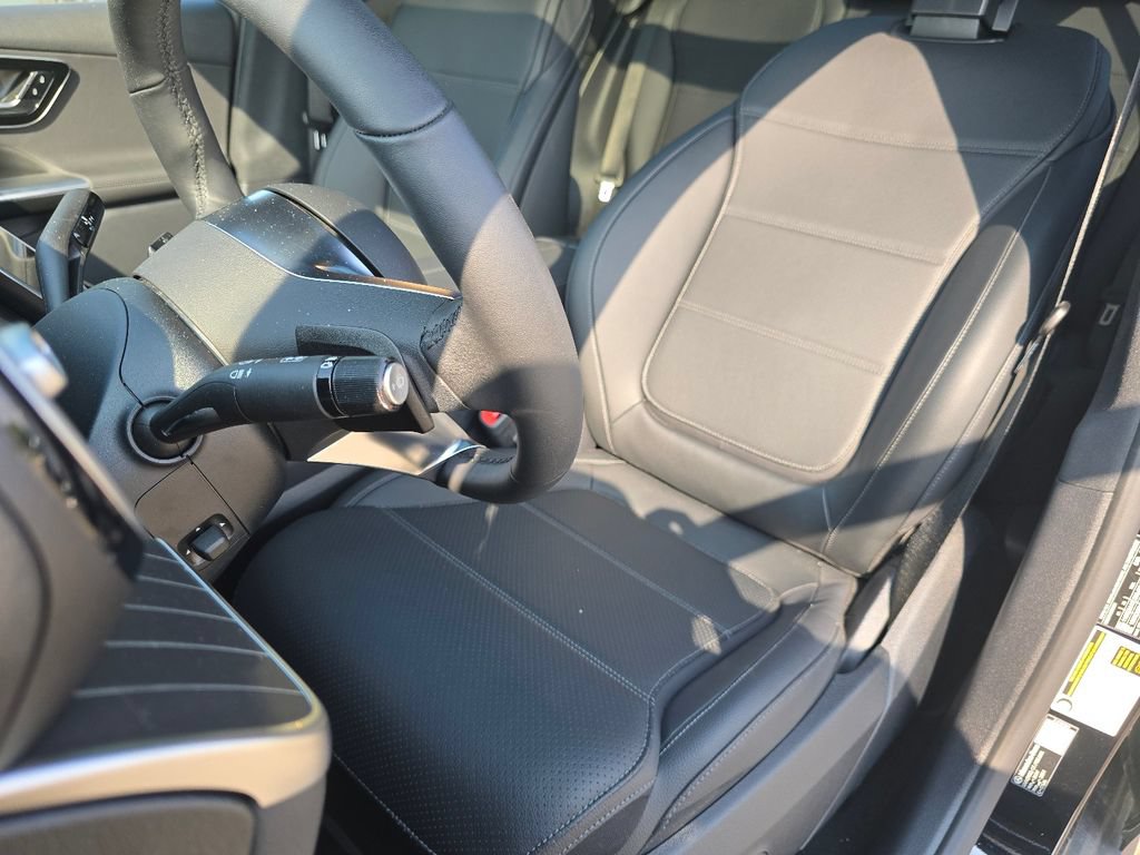 Certified 2026 Mercedes-Benz GLC 300 4MATIC image 26