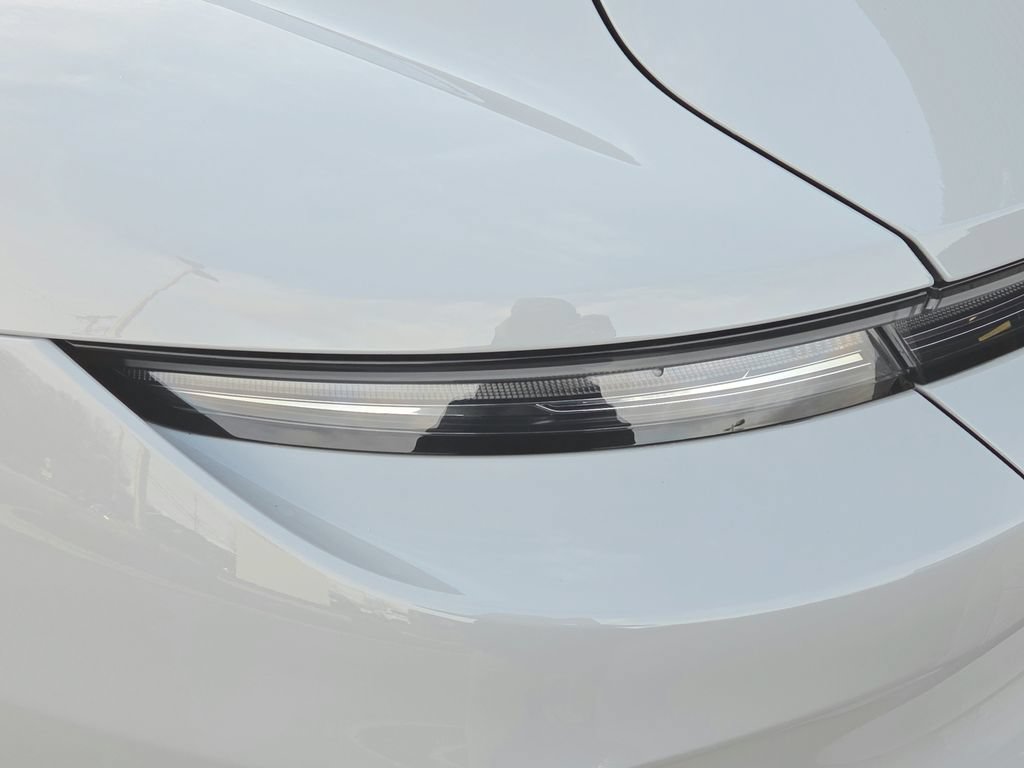 Certified 2025 Porsche Taycan Turbo AWD/4WD image 26