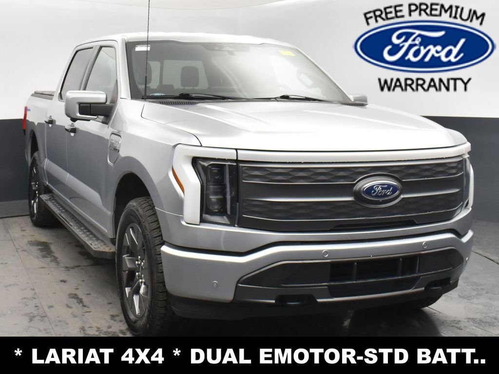 Used 2023 Ford F150 Lightning Lariat w/ Tow Technology Package image 2