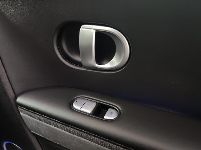 Certified 2024 Hyundai Ioniq 5 Limited AWD/4WD image 13