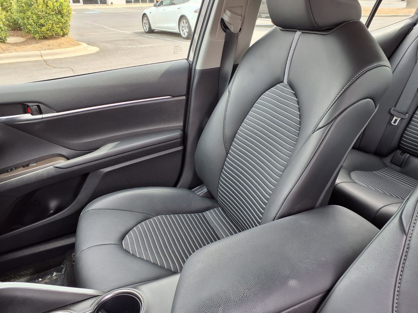 Used 2024 Toyota Camry SE FWD image 19