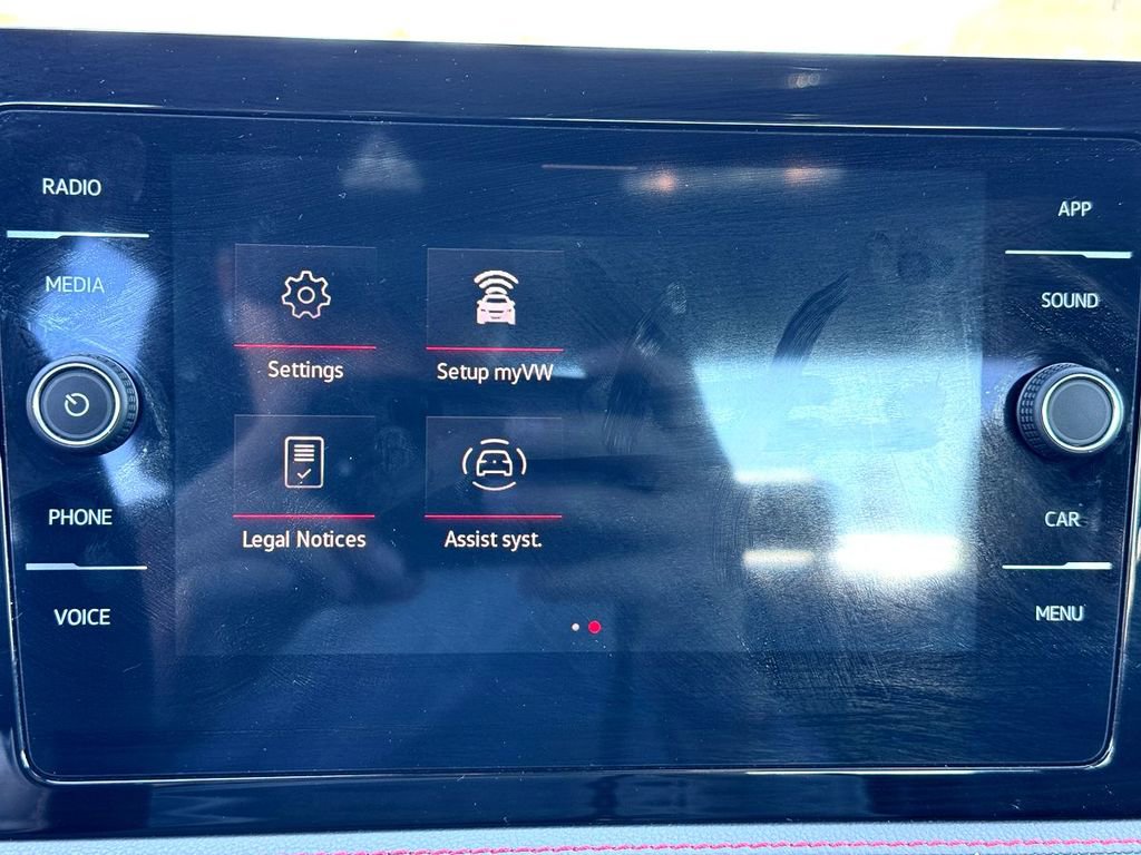 Certified 2025 Volkswagen Jetta GLI Autobahn image 24