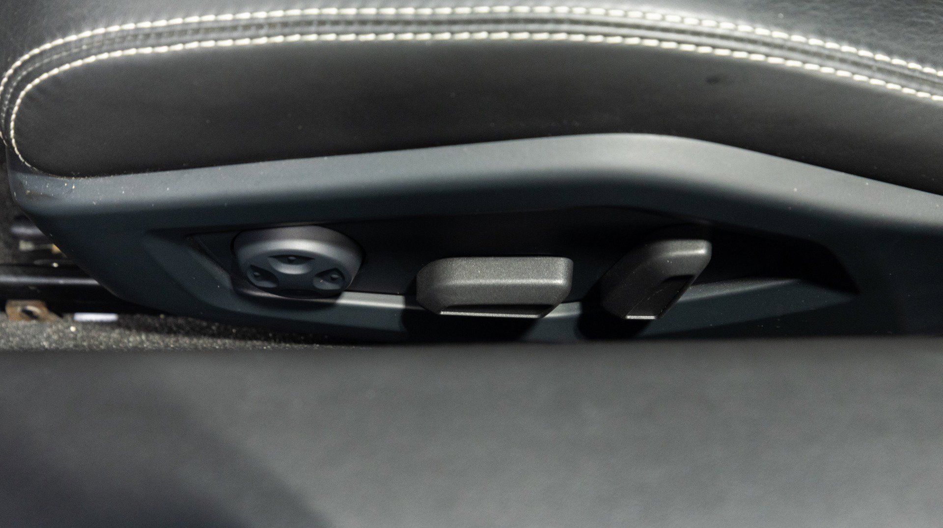 Used 2016 Lamborghini Huracan LP 610-4 image 43