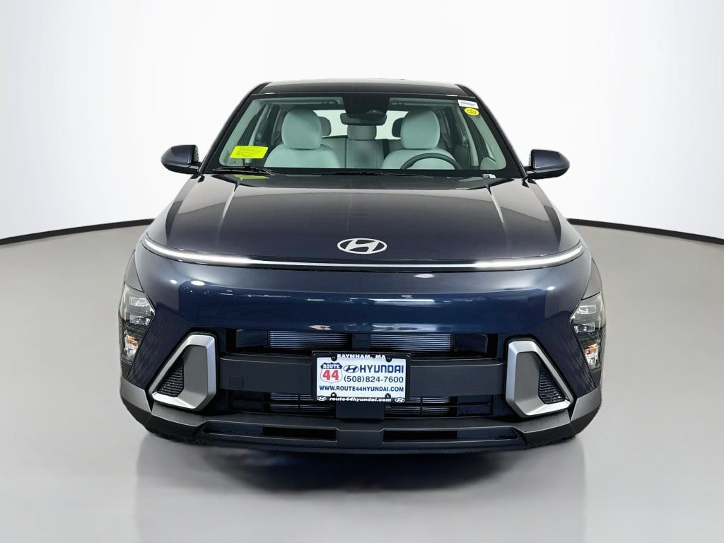 New 2027 Hyundai Kona SE FWD image 11