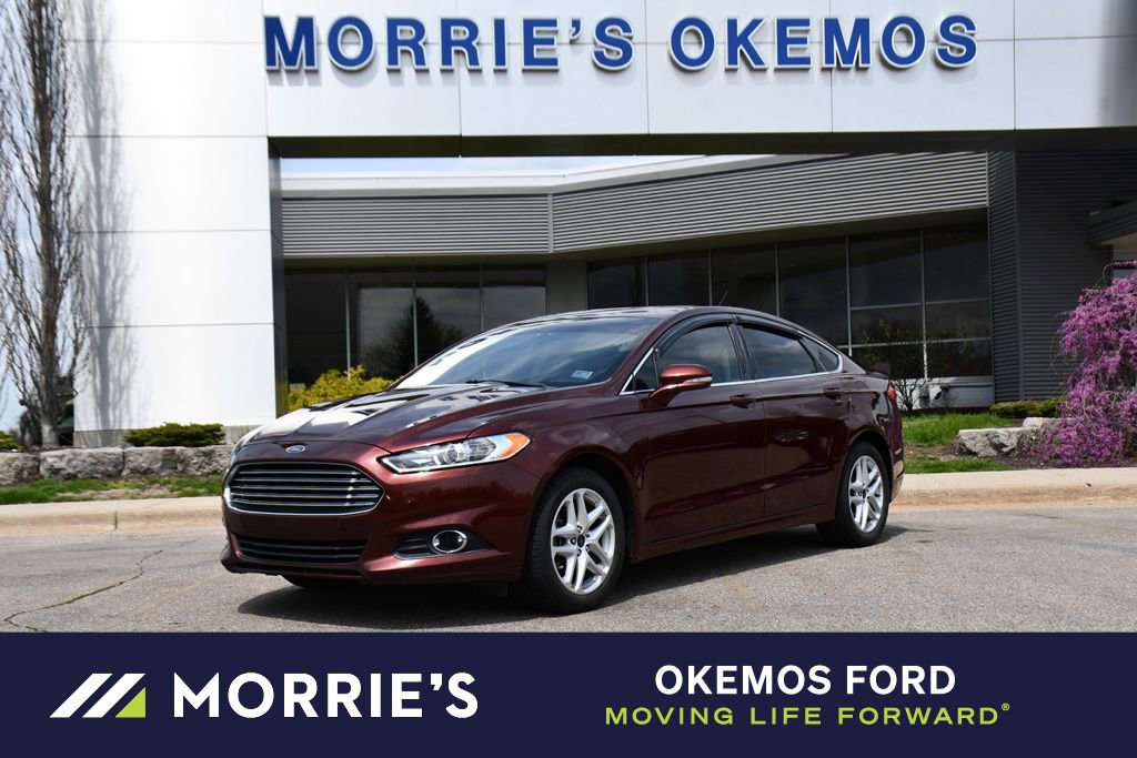 Used 2016 Ford Fusion SE w/ Equipment Group 202A FWD image 1