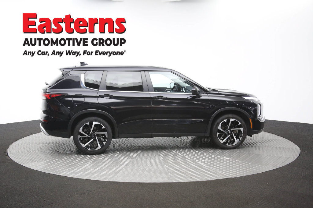 Used 2024 Mitsubishi Outlander SE FWD image 47