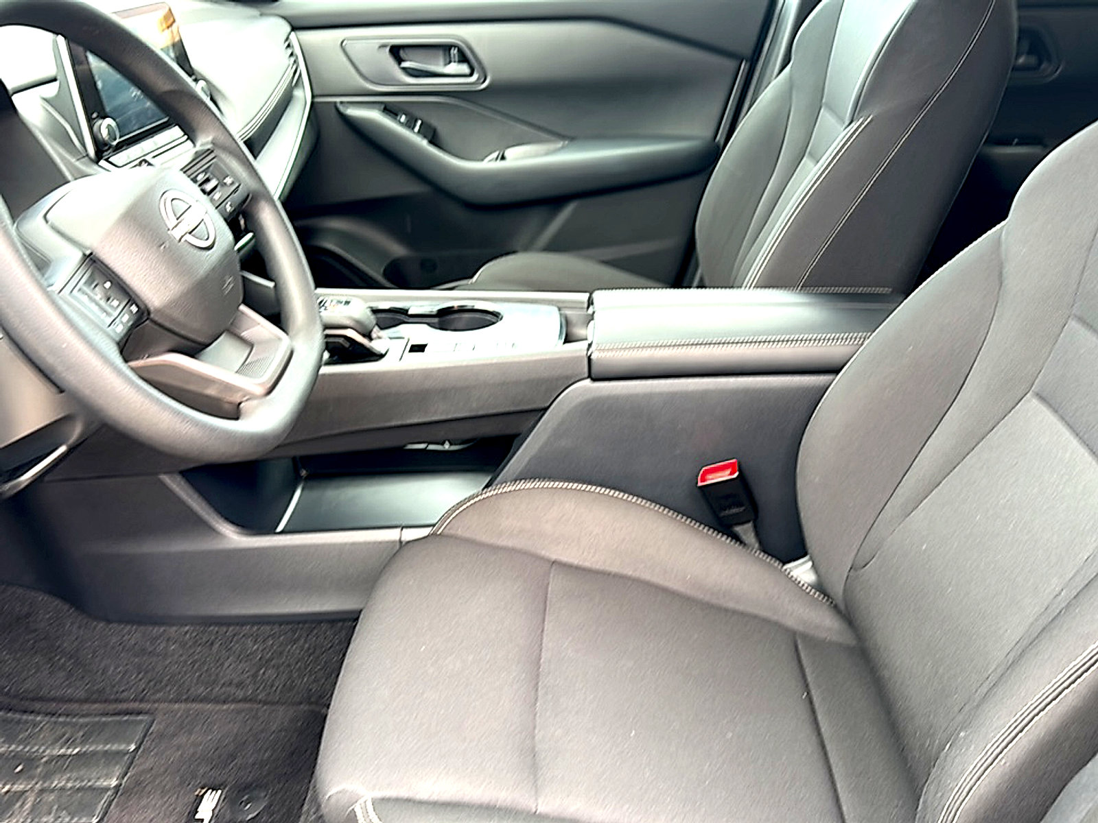 Certified 2025 Nissan Rogue S image 13