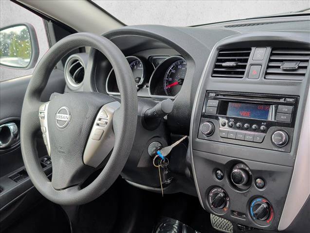 Used 2018 Nissan Versa SV FWD image 22
